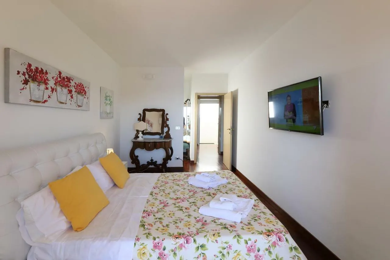 Villa Vittoria Taormina 0*,